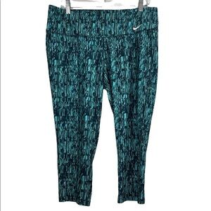 Nike Dri-Fit XL gym plants Size XL NWOT